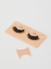 Pretty Blinding Pre-Glued Strip Lashes