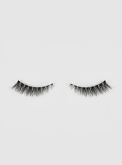 Pretty Elegant Strip Lashes