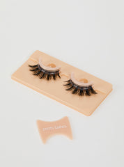 Pretty Flashy Pre-Glued Strip Lashes