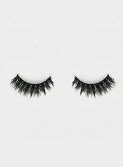 Pretty Wispy Pre-Glued Strip Lashes